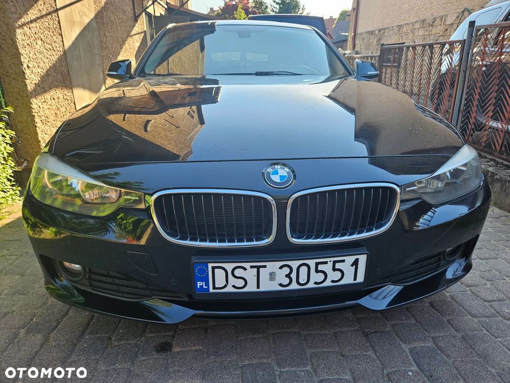 BMW Seria 3 320d xDrive - 8
