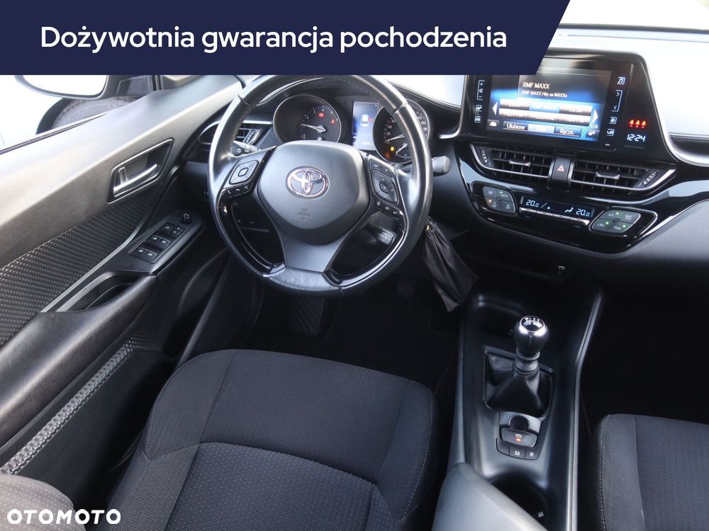 Toyota C-HR - 9