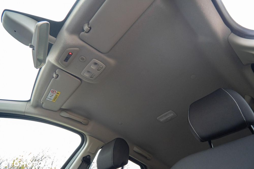 Dacia Duster 1.6 SCe Comfort - 16