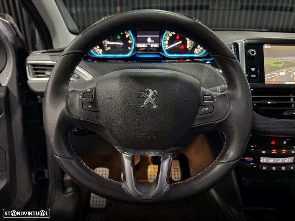 Peugeot 2008 1.6 VTi Allure - 19