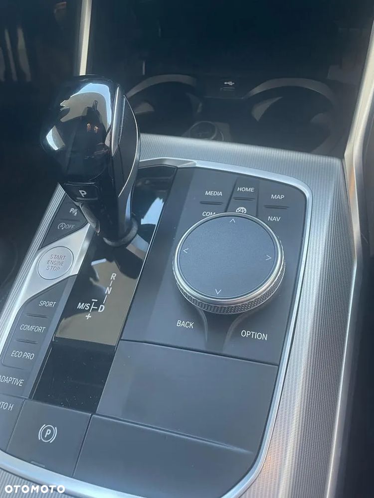 BMW Seria 3 M340i xDrive sport - 2