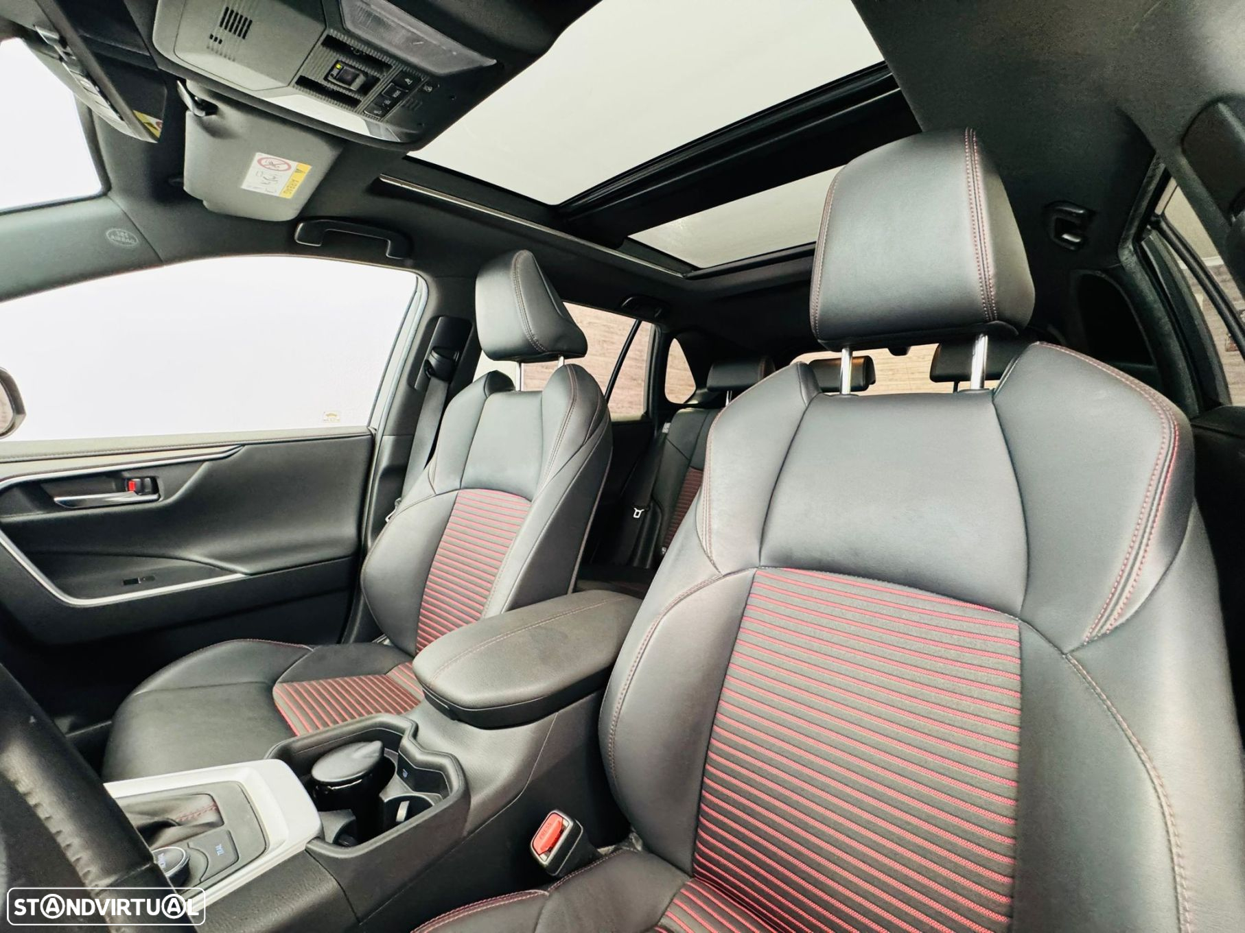 Toyota RAV4 2.5 HDF Plug-in Premium AWD-i - 9