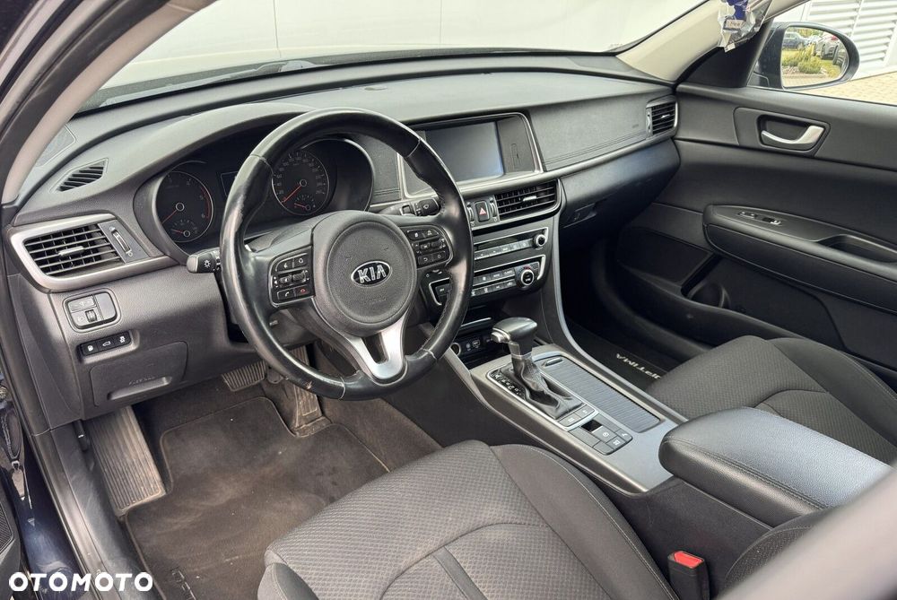 Kia Optima 1.7 CRDI M DCT - 13