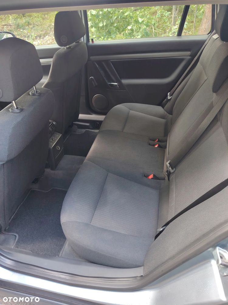 Opel Vectra 1.9 CDTI Comfort - 11