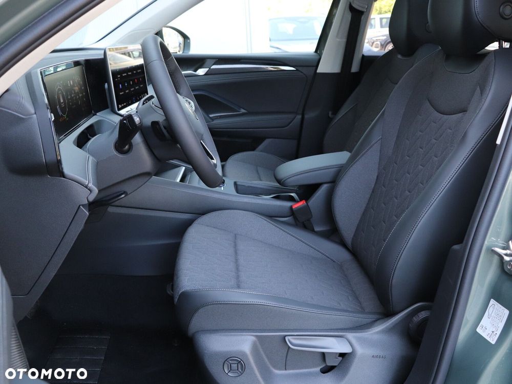 Volkswagen Tiguan - 10
