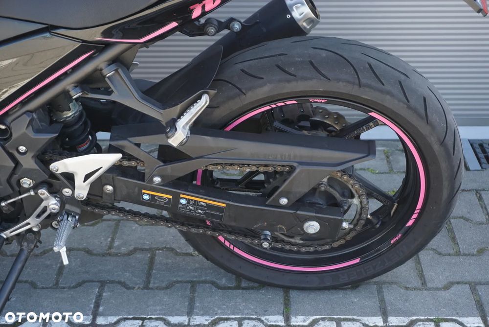 Kawasaki Ninja - 5