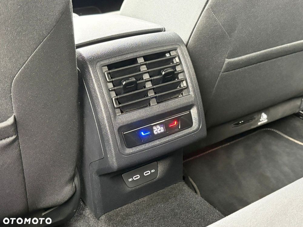 Volkswagen Golf 2.0 TDI GTD DSG - 16