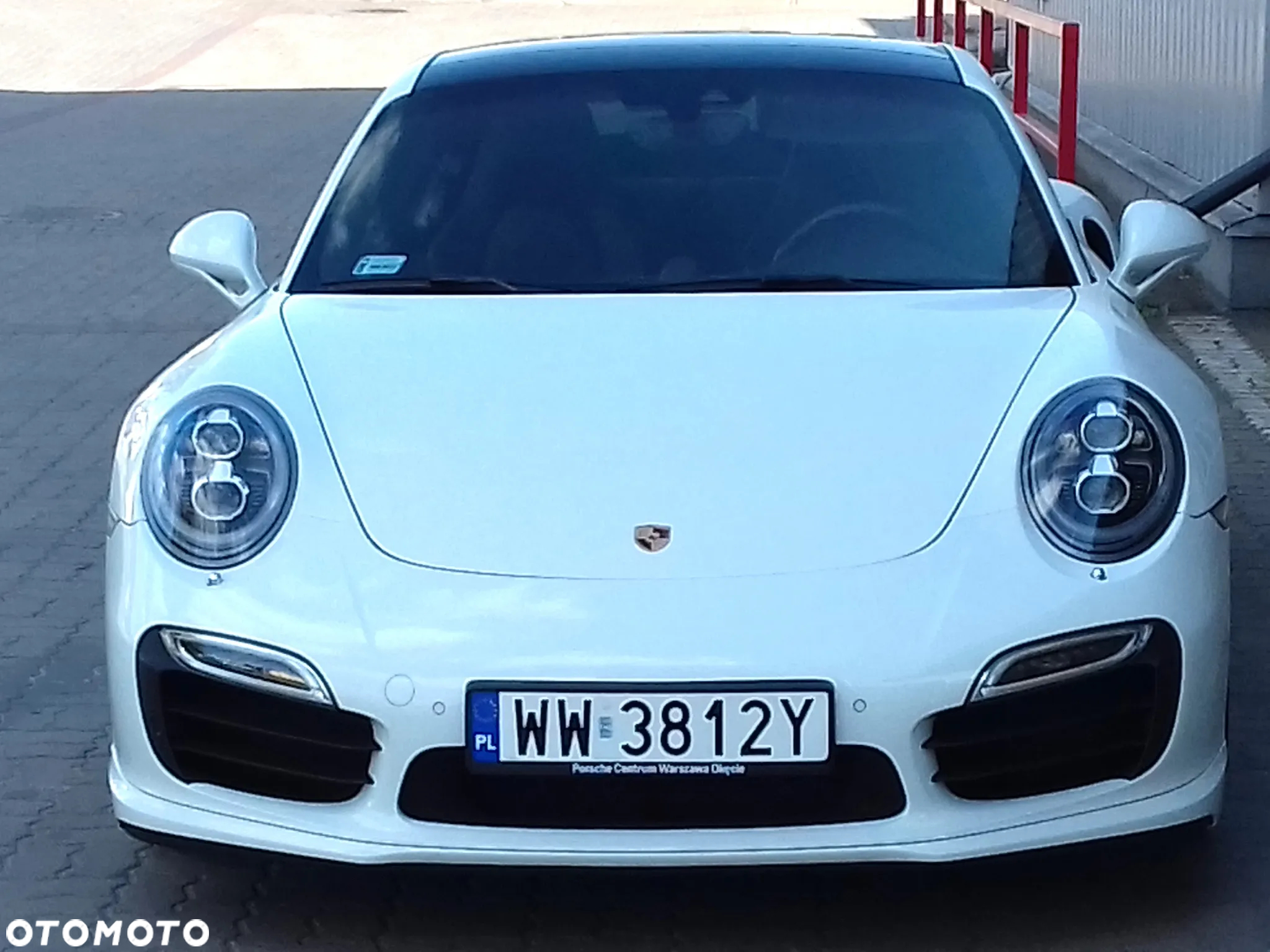 Porsche 911 Turbo S - 5