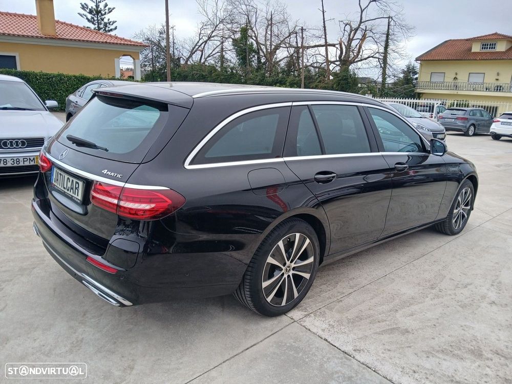 Mercedes-Benz E 300 de 4Matic 9G-TRONIC Avantgarde - 9