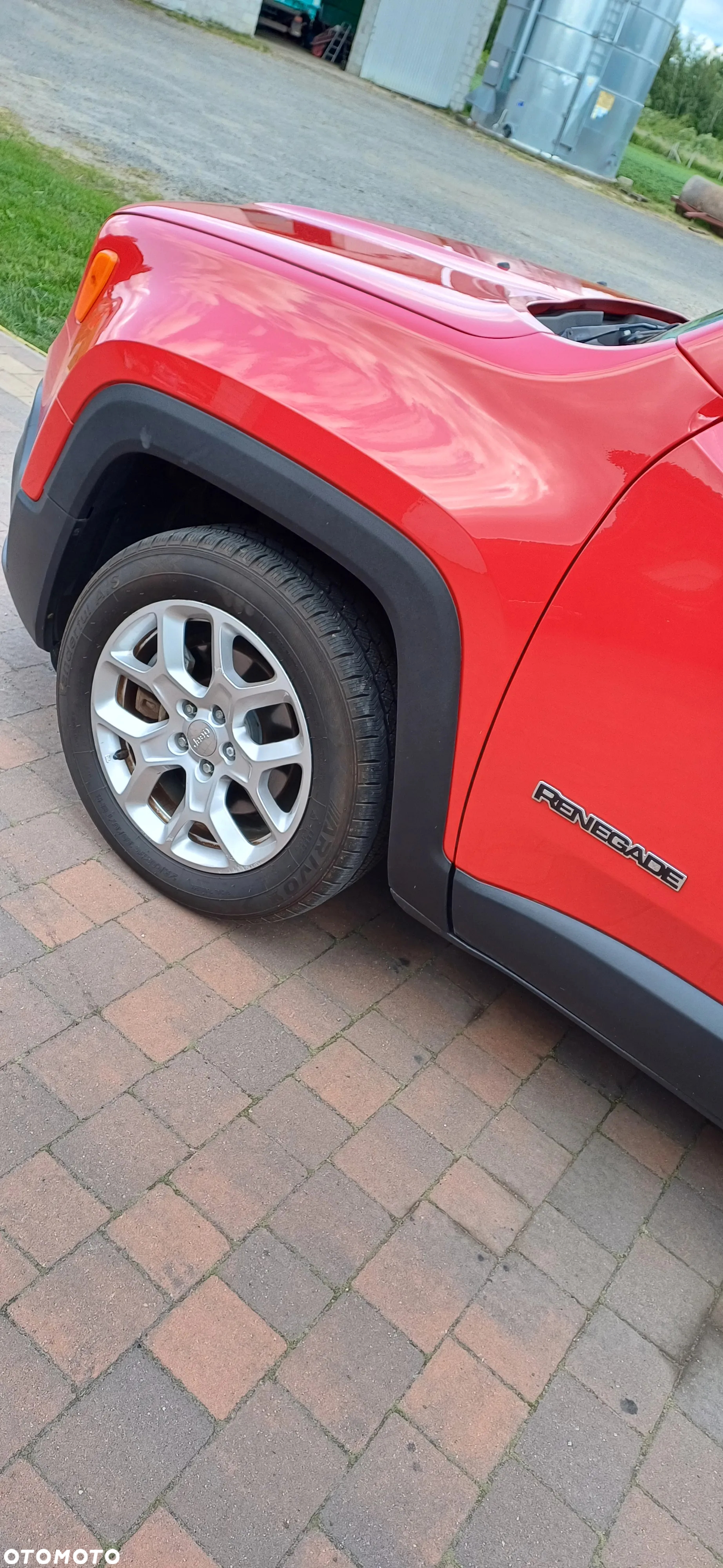 Jeep Renegade - 4