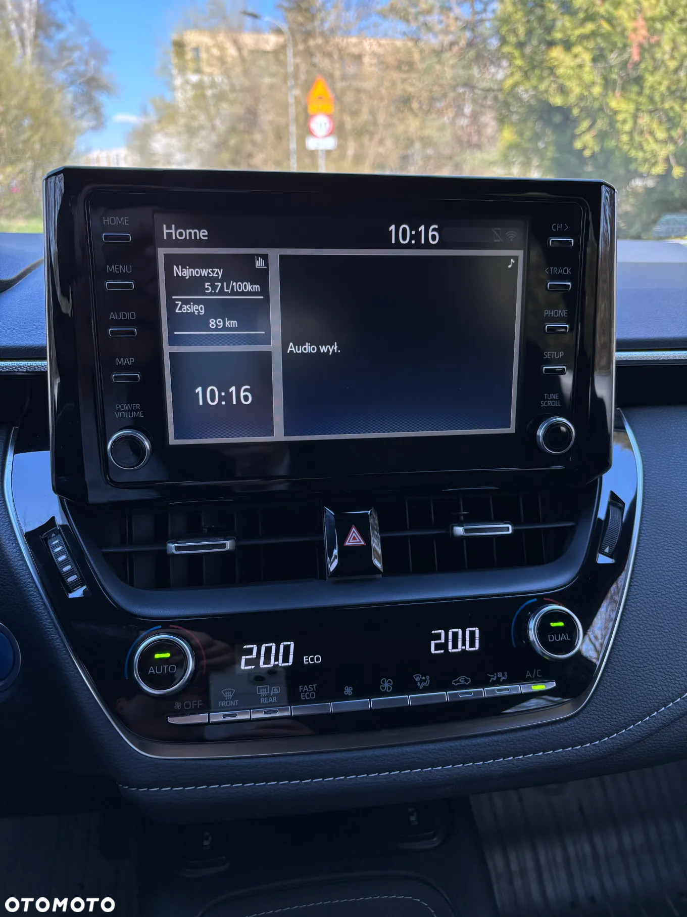 Toyota Corolla 2.0 Hybrid Style - 13