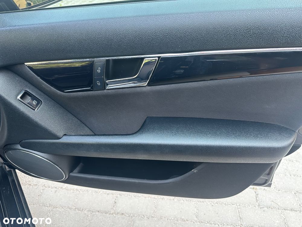 Mercedes-Benz Klasa C - 10