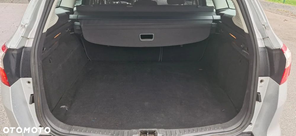 Ford Focus 1.6 TDCi DPF Champions Edition - 24