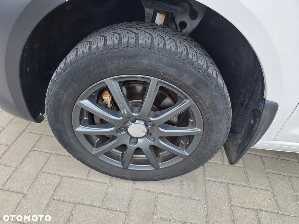 Volkswagen Caddy Maxi - 13