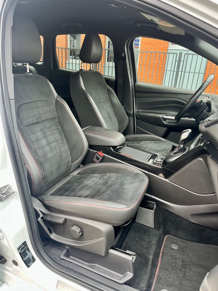 Ford Kuga 1.5 EcoBoost 4x4 ST-Line - 16