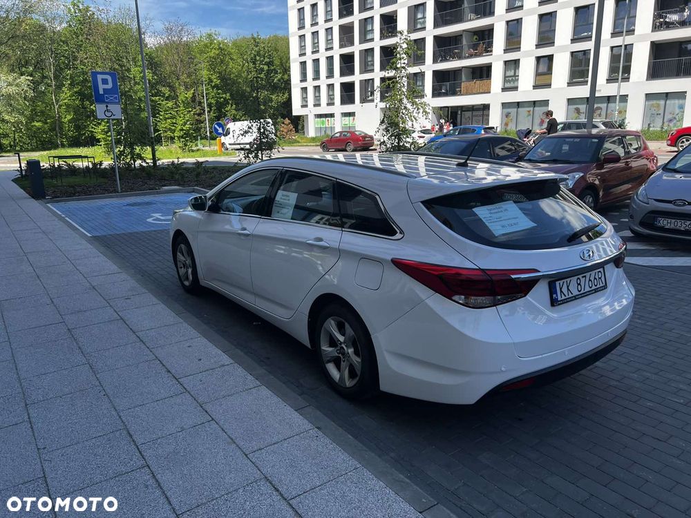 Hyundai i40 1.7 CRDi Comfort DCT - 6