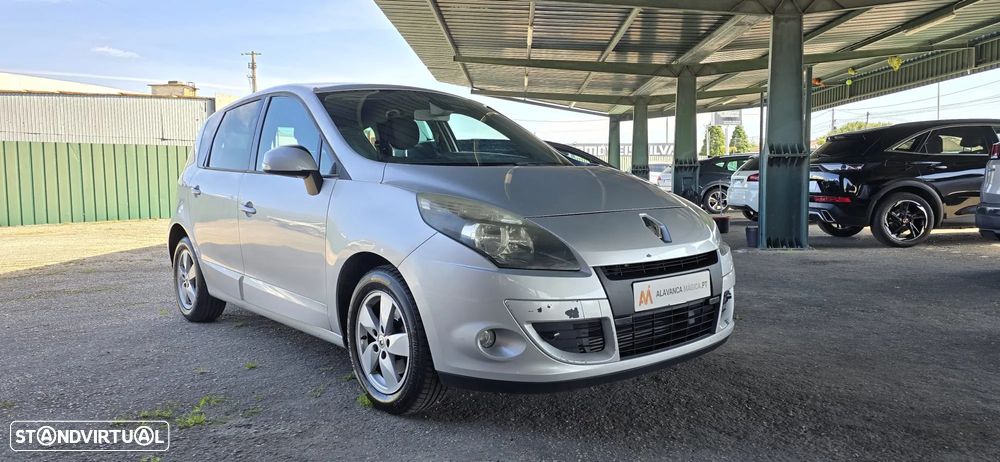 Renault Scénic 1.5 dCi Dynamique S - 2