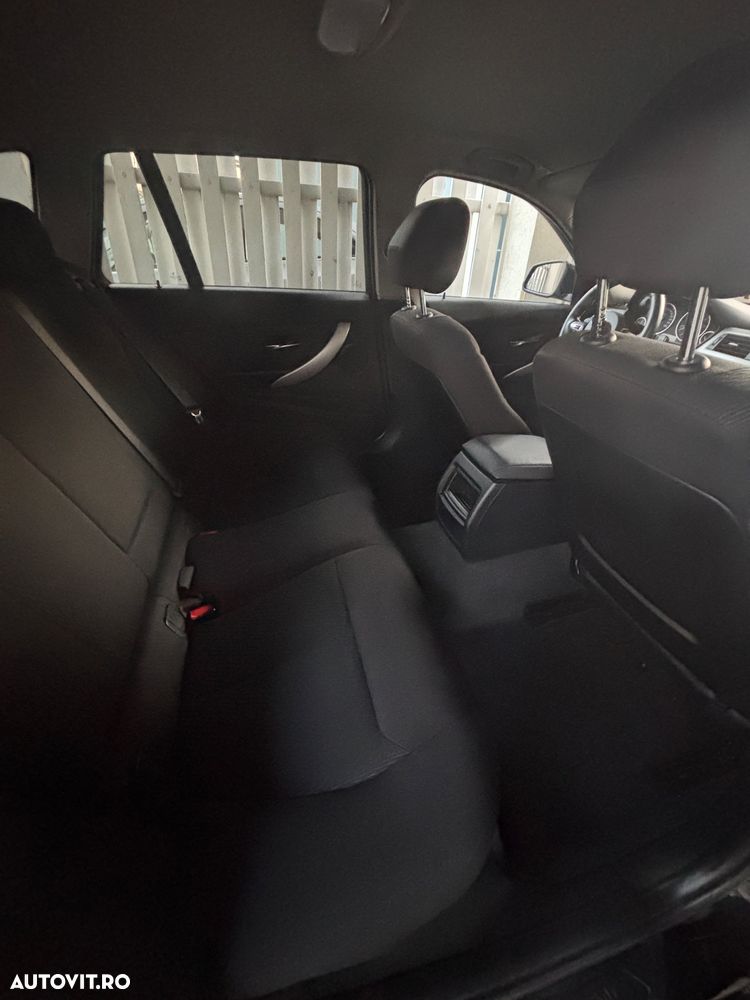 BMW Seria 3 318d DPF Aut. - 16