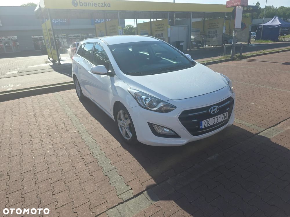 Hyundai i30 blue 1.6 CRDi YES Silver - 2