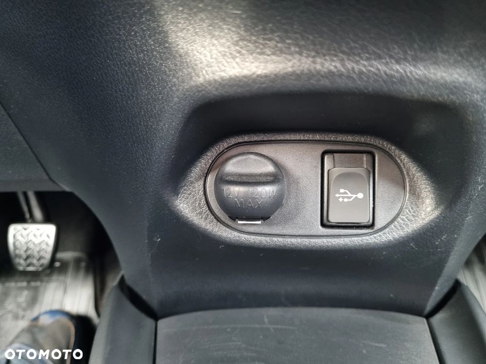 Toyota Yaris - 20