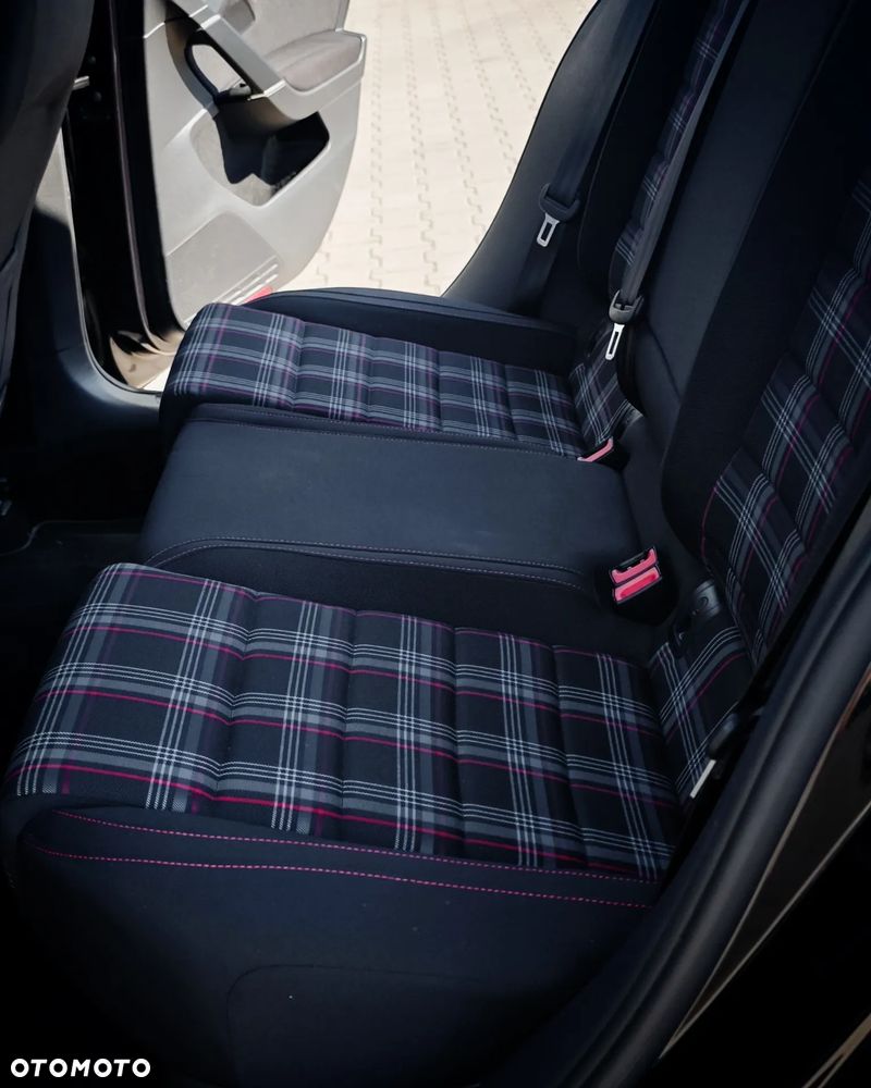 Volkswagen Golf 2.0 TSI BMT GTI Performance - 36