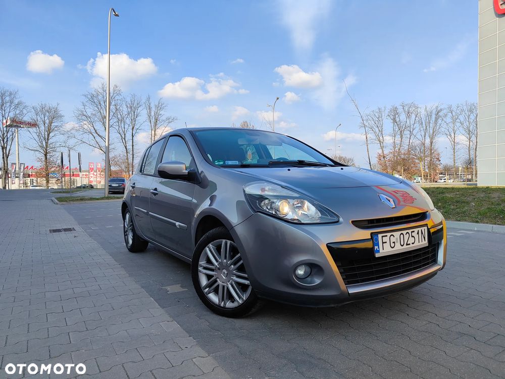 Renault Clio 1.2 16V 75 nightDay - 19