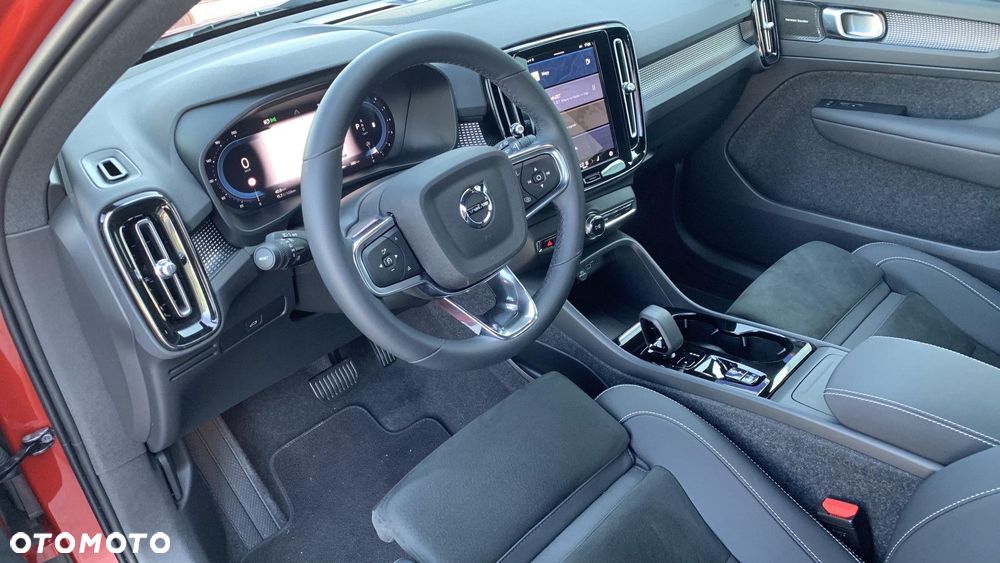 Volvo XC 40 - 9