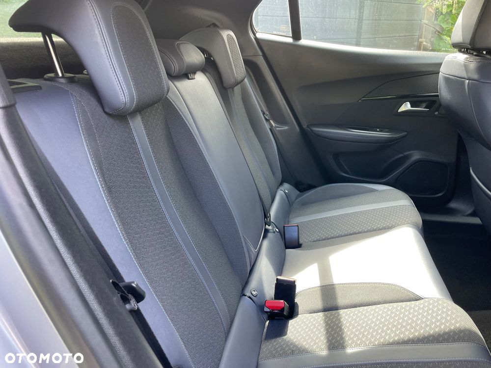 Peugeot 2008 BlueHDi 100 STOP & START Allure - 20