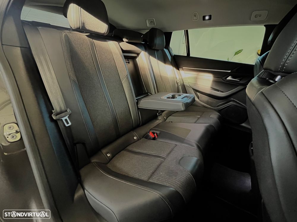 Peugeot 508 SW - 11