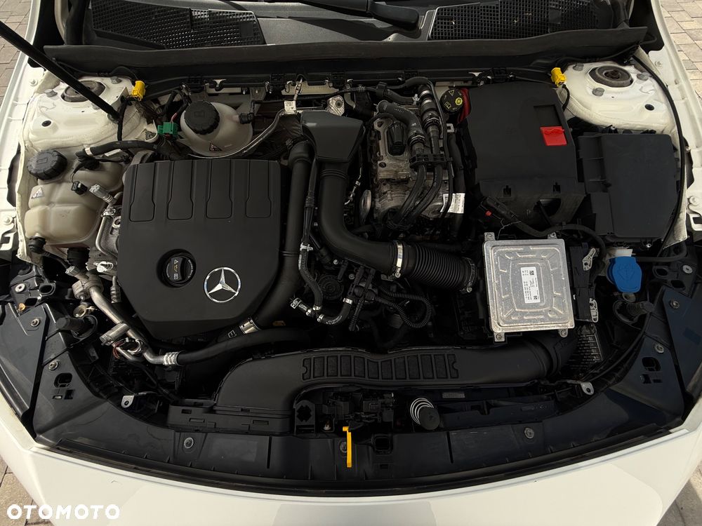 Mercedes-Benz Klasa A 250 e PHEV AMG Line 8G-DCT - 39