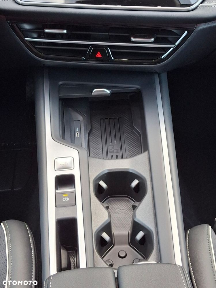 Volkswagen Passat - 26