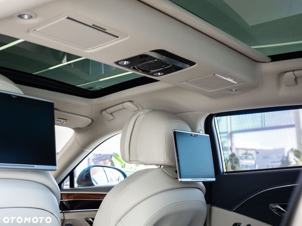 Bentley Flying Spur - 18