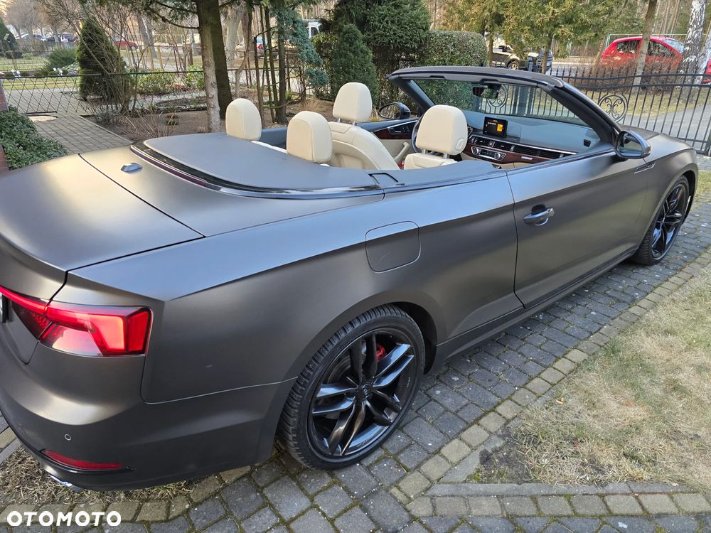 Audi A5 Cabrio - 10