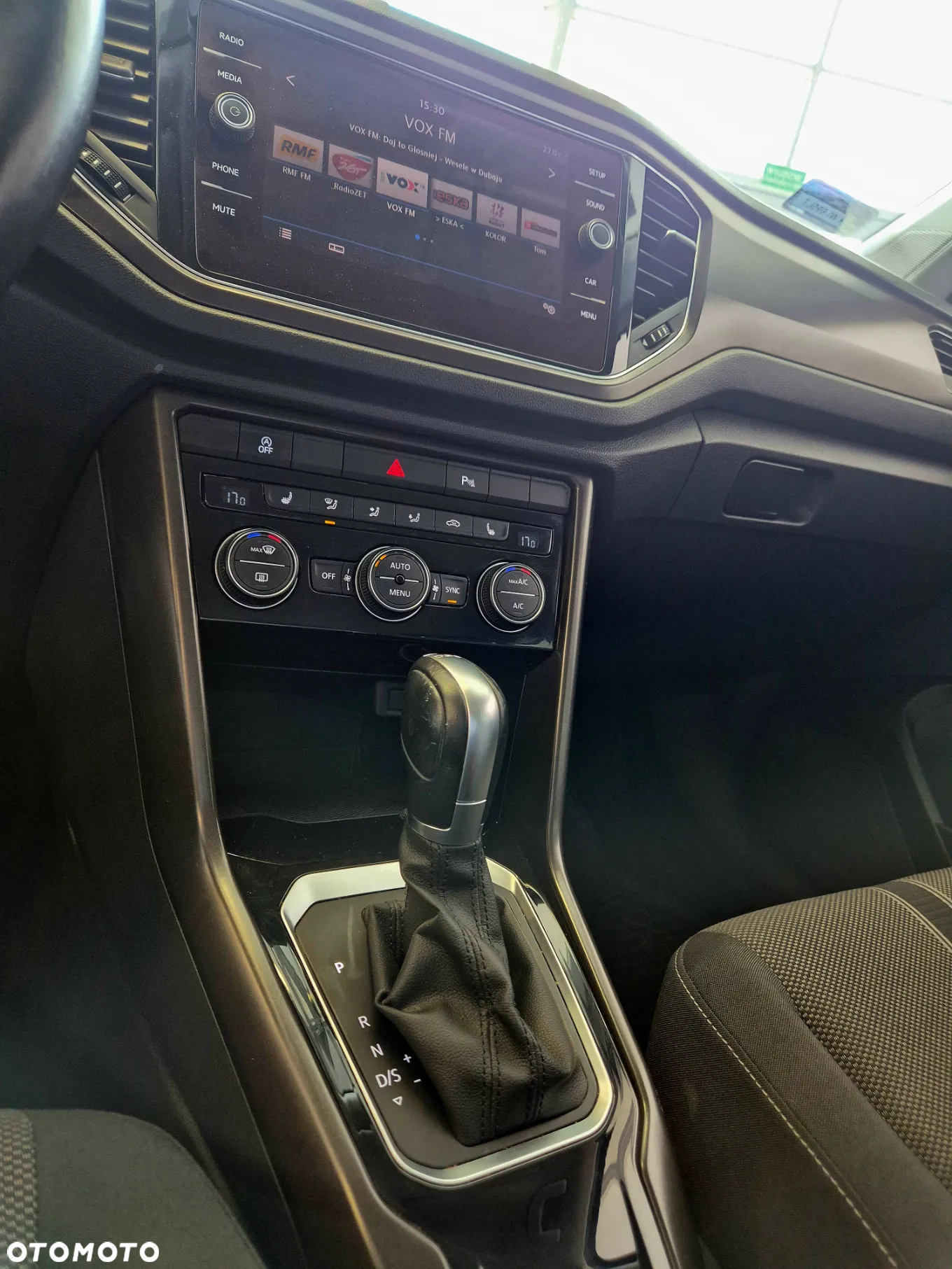 Volkswagen T-Roc 1.5 TSI ACT Advance DSG - 22