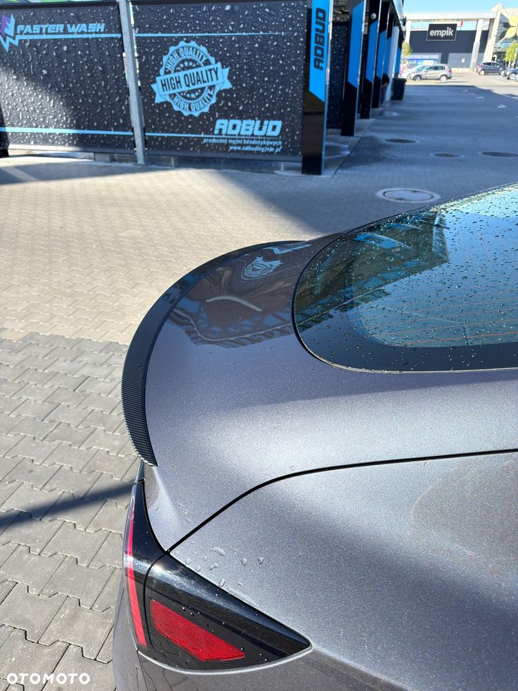 Tesla Model 3 Standard Range Plus - 10