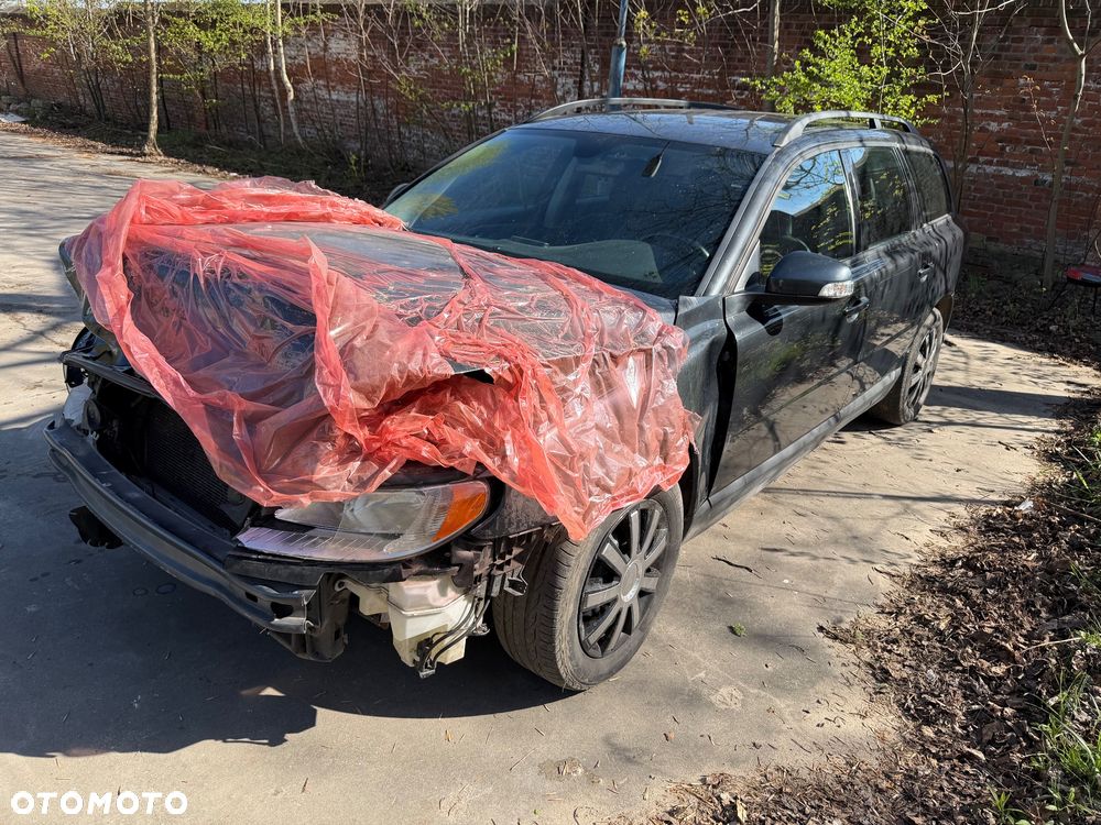 Volvo V70 2.0D Momentum - 4