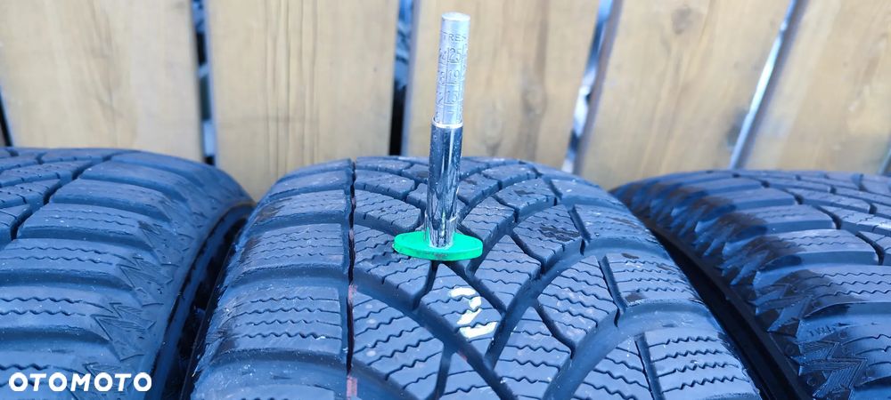 OPONY ZIMOWE 185/60R15T SEMPERIT SPEED GRIP 5 (1923) 7mm ZIMA KOMPLET 4 SZTUKI - 9