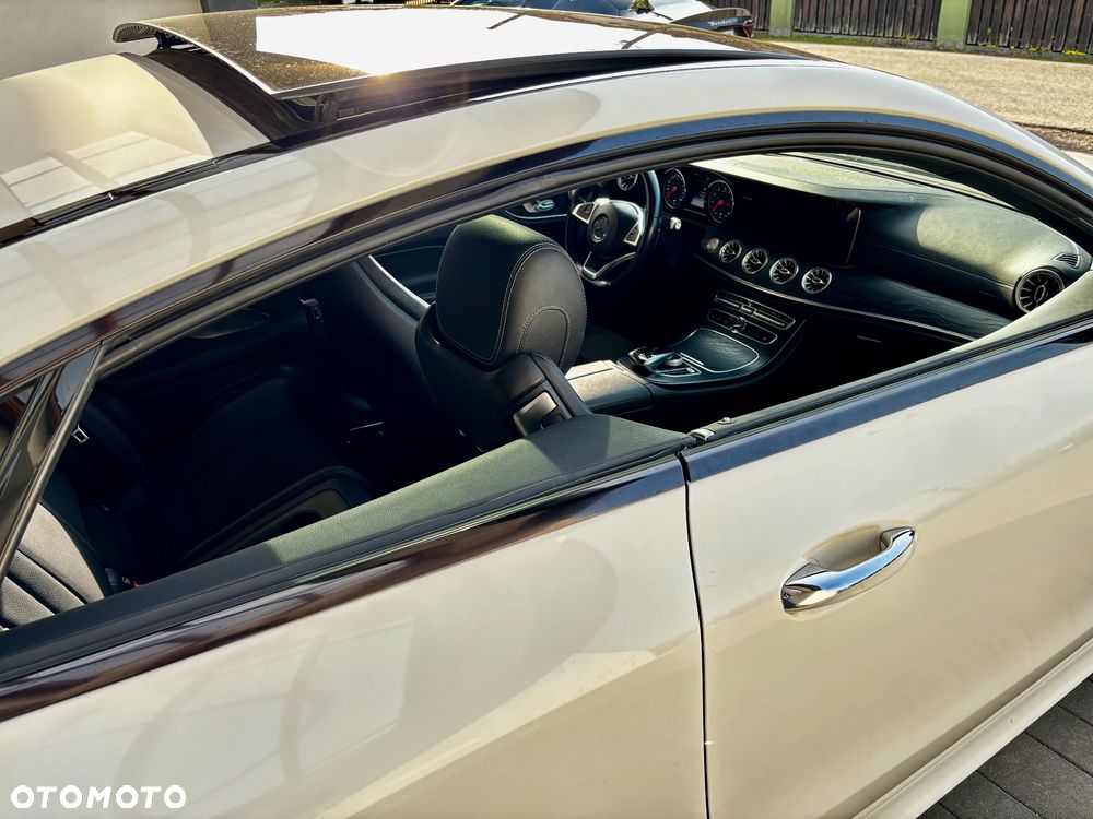 Mercedes-Benz Klasa E 200 4-Matic 9G-TRONIC - 7