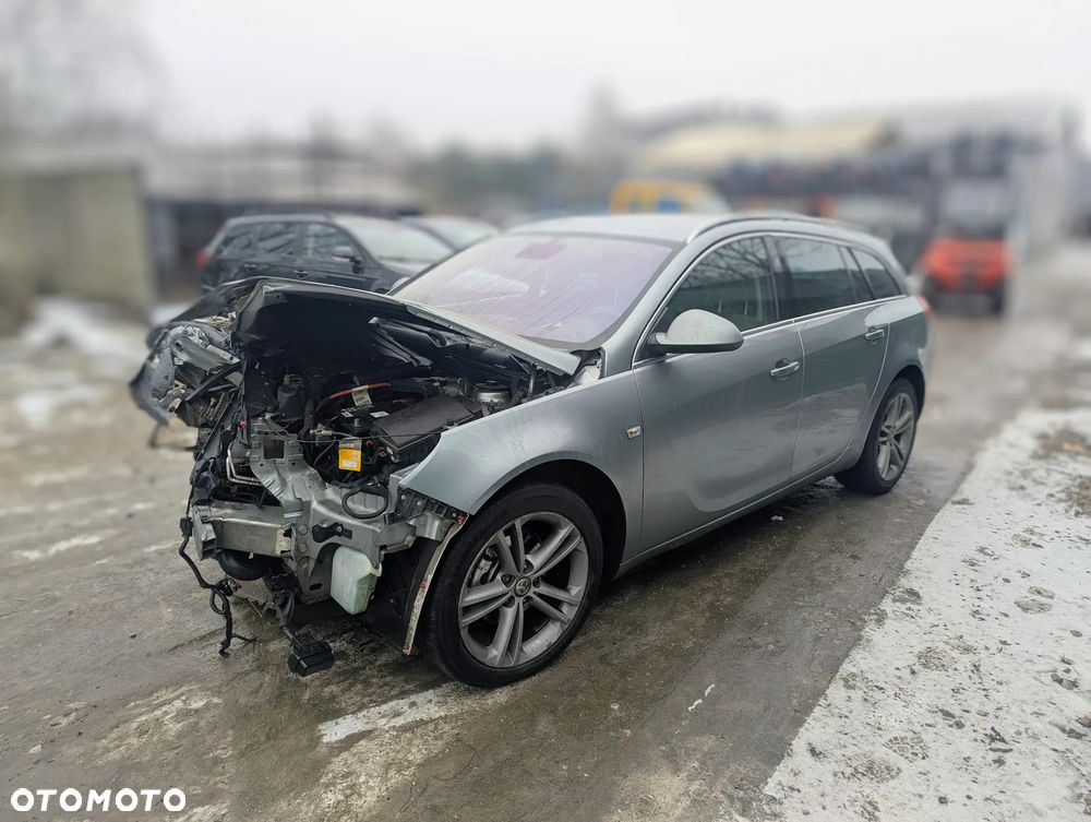 Opel Insignia 2010 2.0  na części - 3