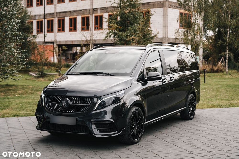 Mercedes-Benz Klasa V - 1