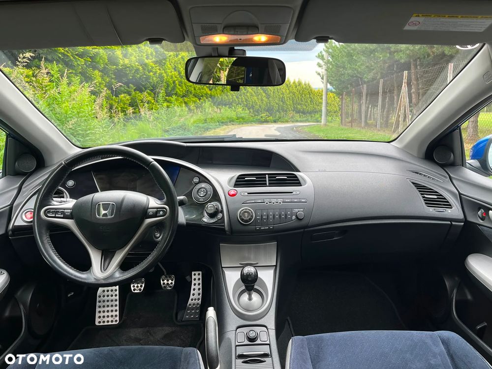 Honda Civic 1.4 Comfort - 11