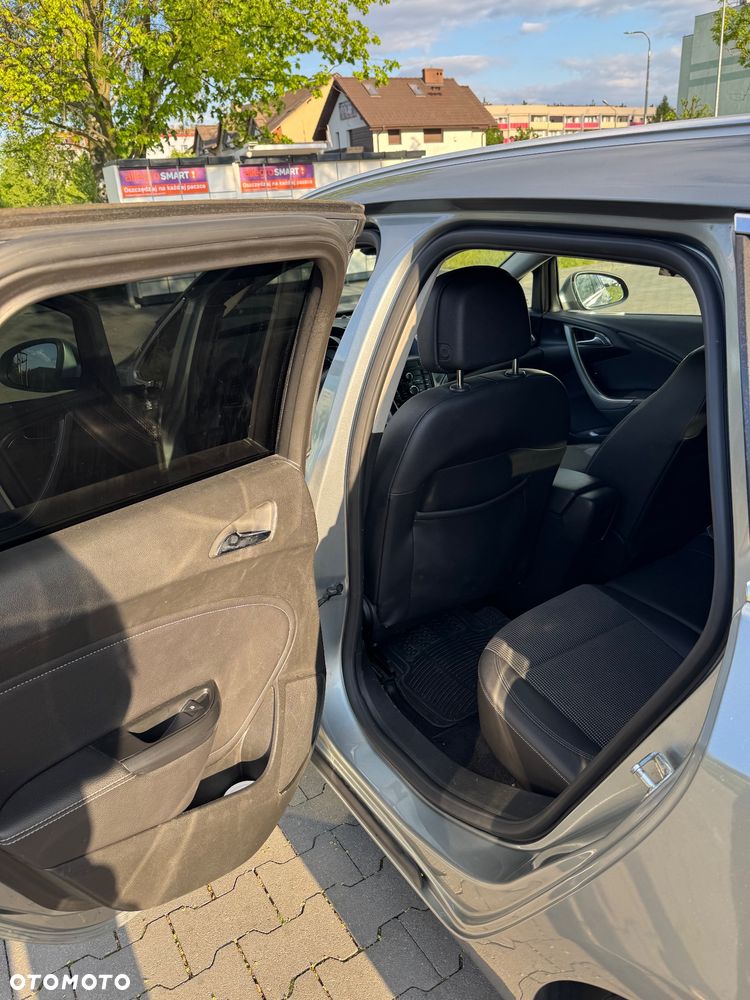 Opel Astra 1.7 CDTI Cosmo - 7