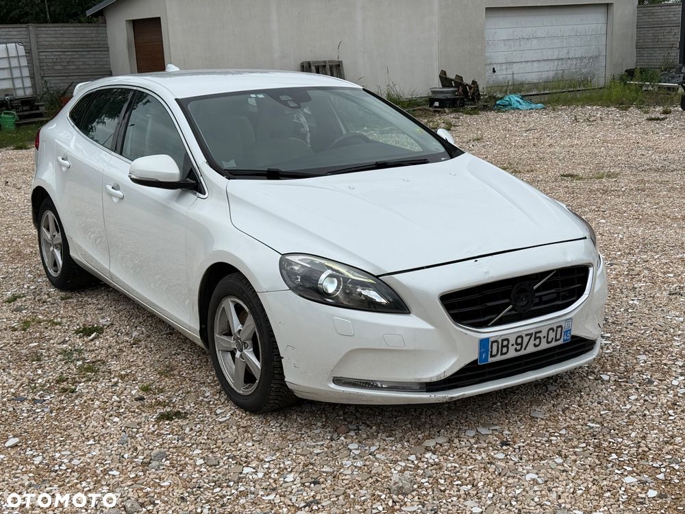 Volvo V40 T4 R-Design Summum - 3