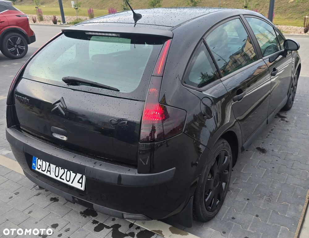 Citroën C4 1.6 16V Magic - 5