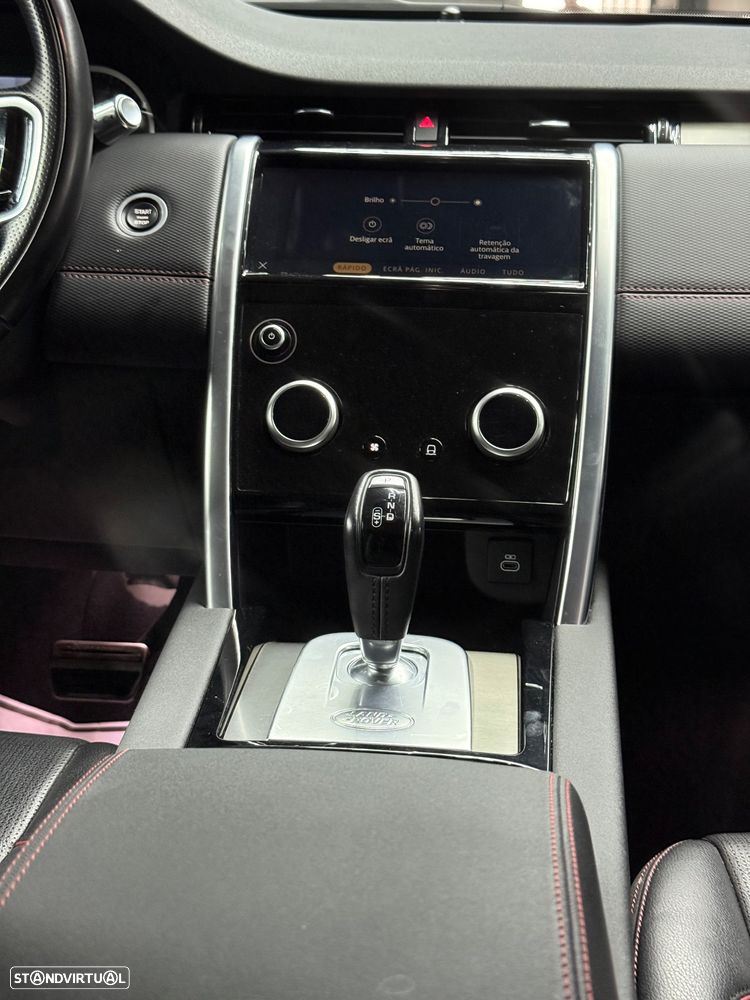 Land Rover Discovery Sport P300e R-Dynamic SE - 5