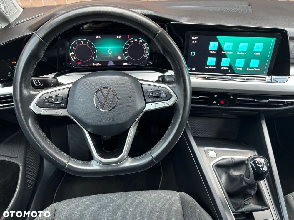 Volkswagen Golf 1.0 TSI OPF Active - 25