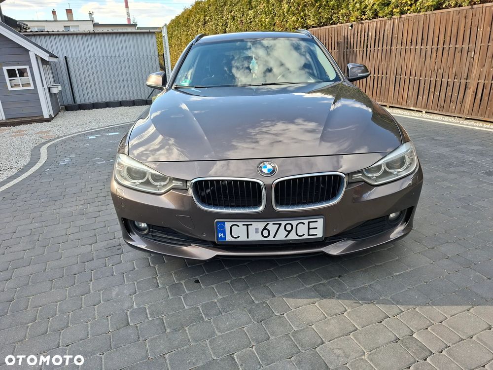 BMW Seria 3 320d - 4