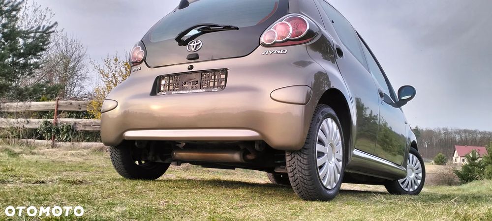 Toyota Aygo x-pose - 17