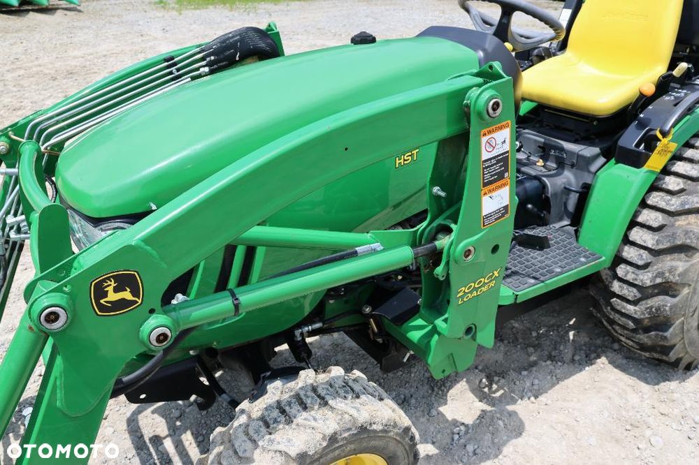 John Deere 2520 - 12