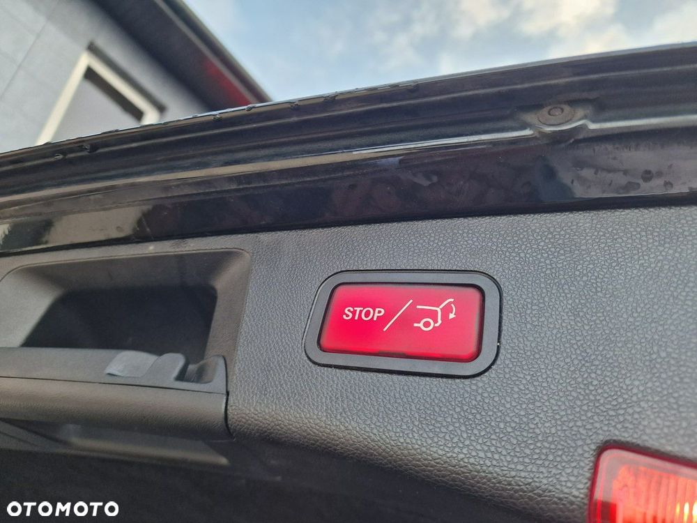 Mercedes-Benz Klasa E 200 7G-TRONIC Avantgarde - 22